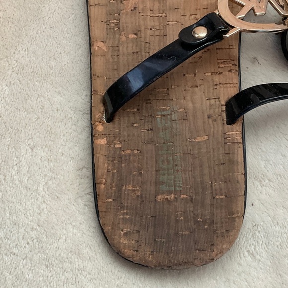 Michael Kors Black Sandals with Gold Logo - Picture 5 of 7